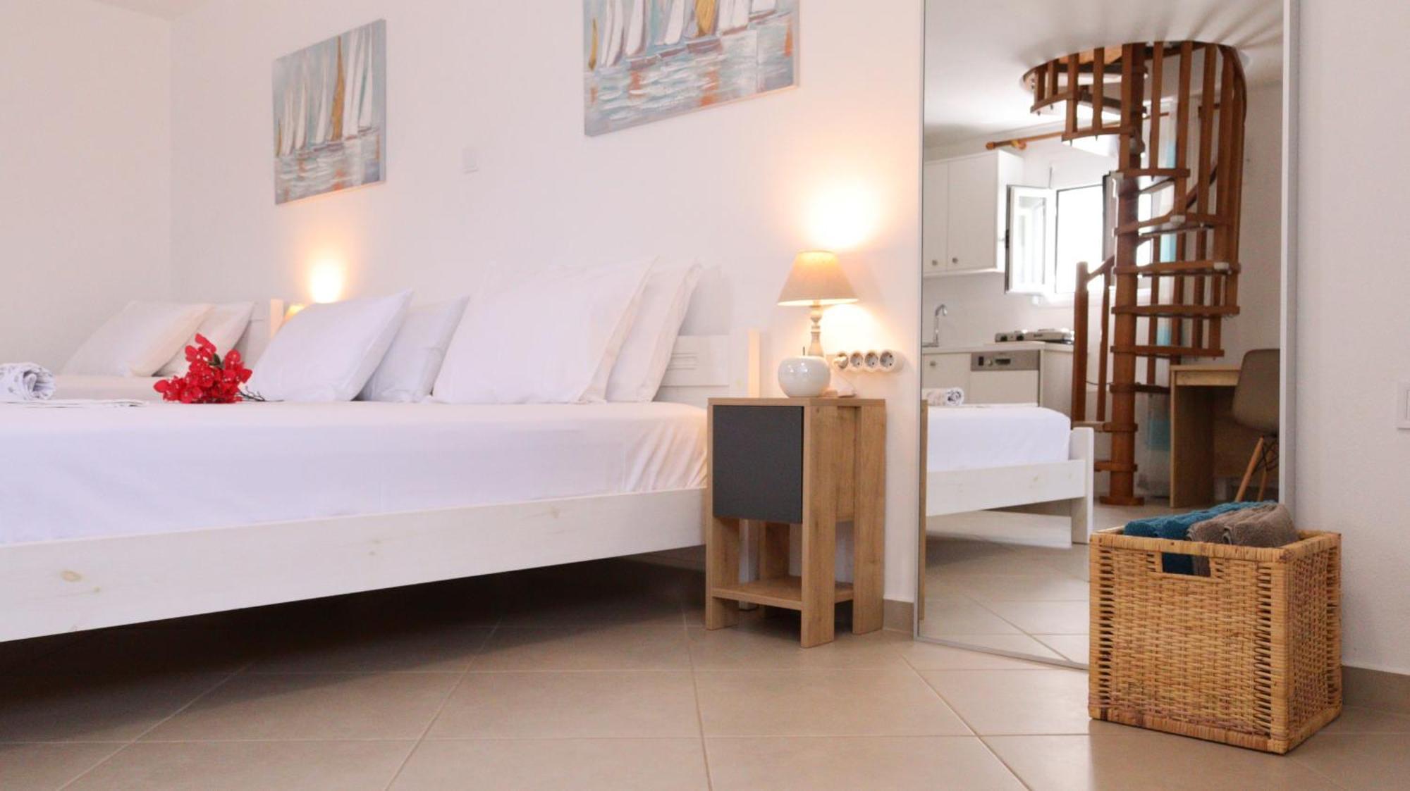 Lemon Tree Maisonette - Naoussa Paros Exteriör bild